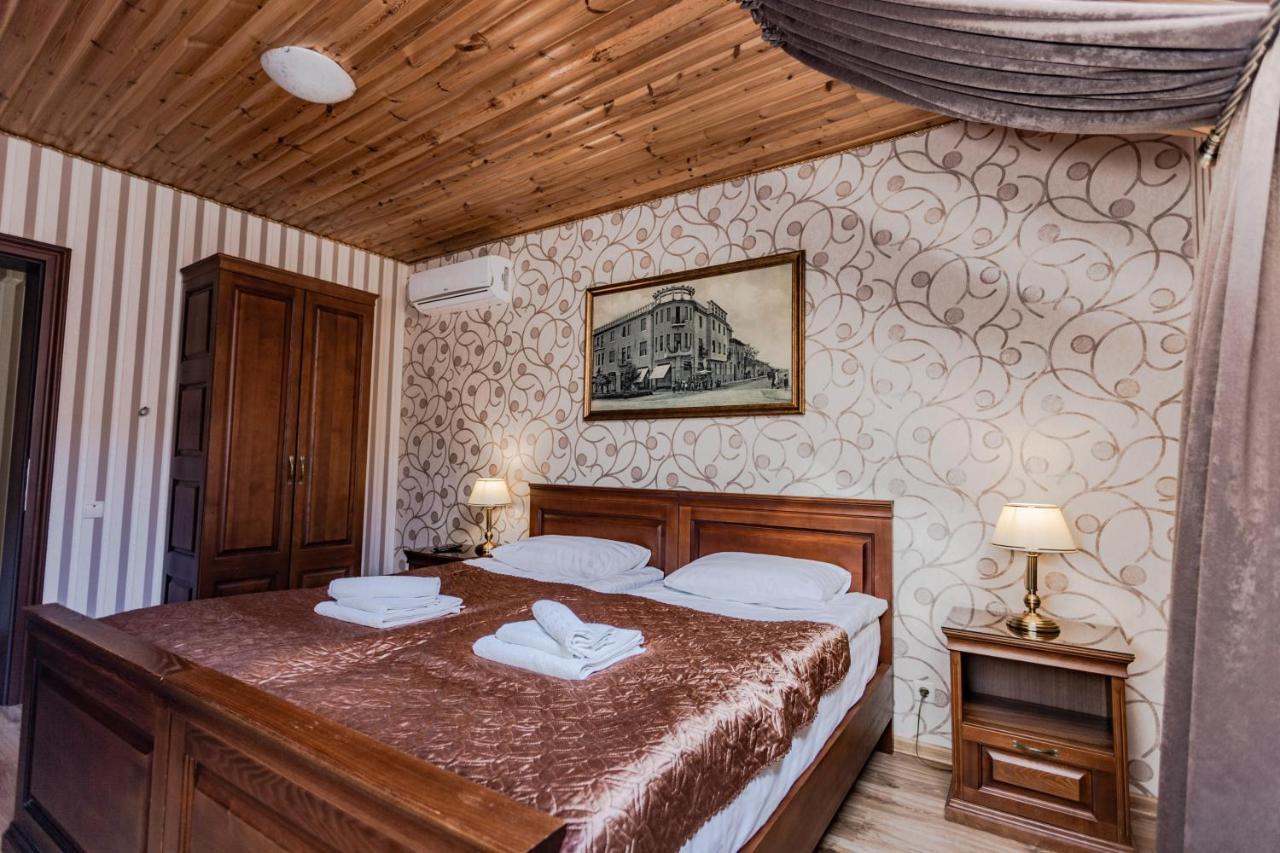 Guest House Villa Lamperti Dyyda Eksteriør bilde