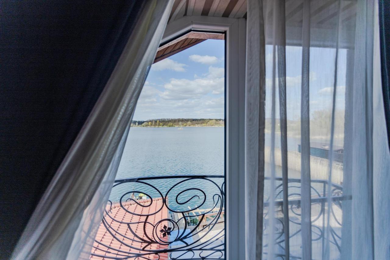 Guest House Villa Lamperti Dyyda Eksteriør bilde