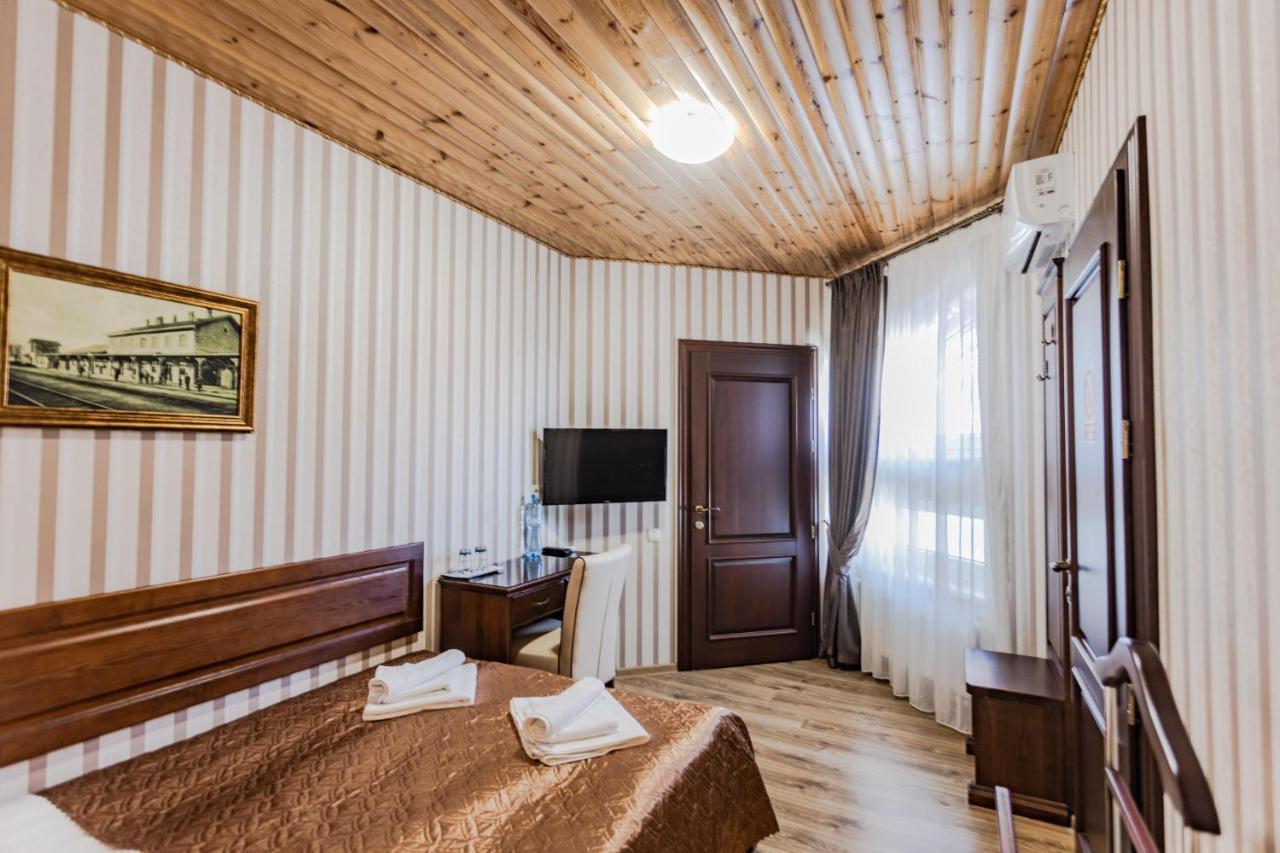Guest House Villa Lamperti Dyyda Eksteriør bilde